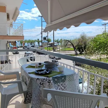 Makis Apartments Flogita Exterior photo