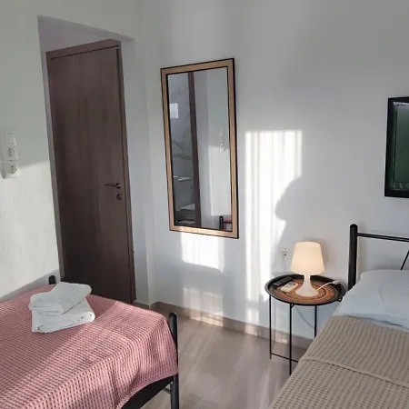 Makis Apartments Flogita Exterior photo