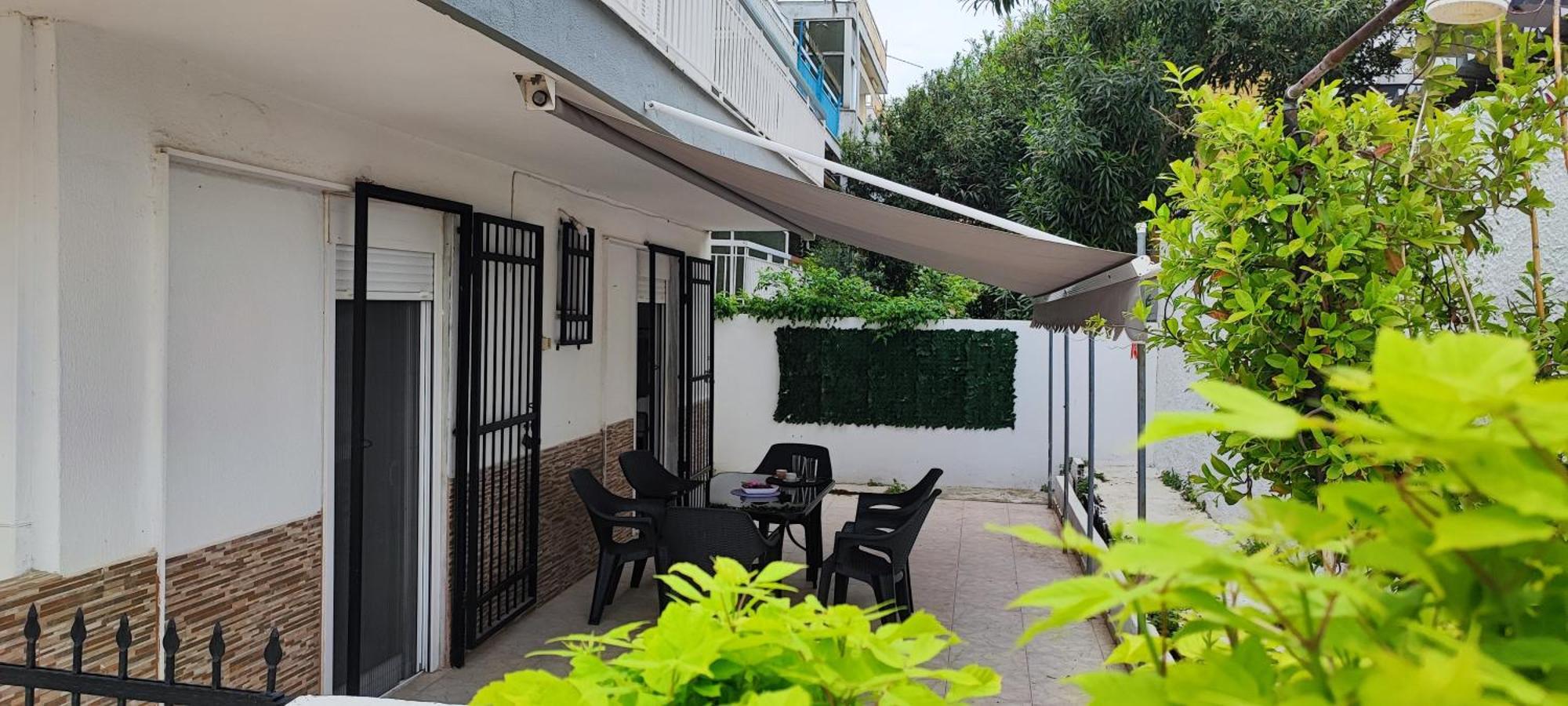 Apartment Makis
